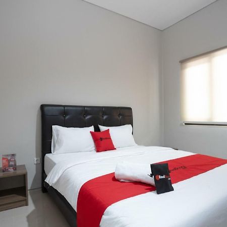 ג'קרטה Reddoorz Plus Near Jiexpo Kemayoran מראה חיצוני תמונה